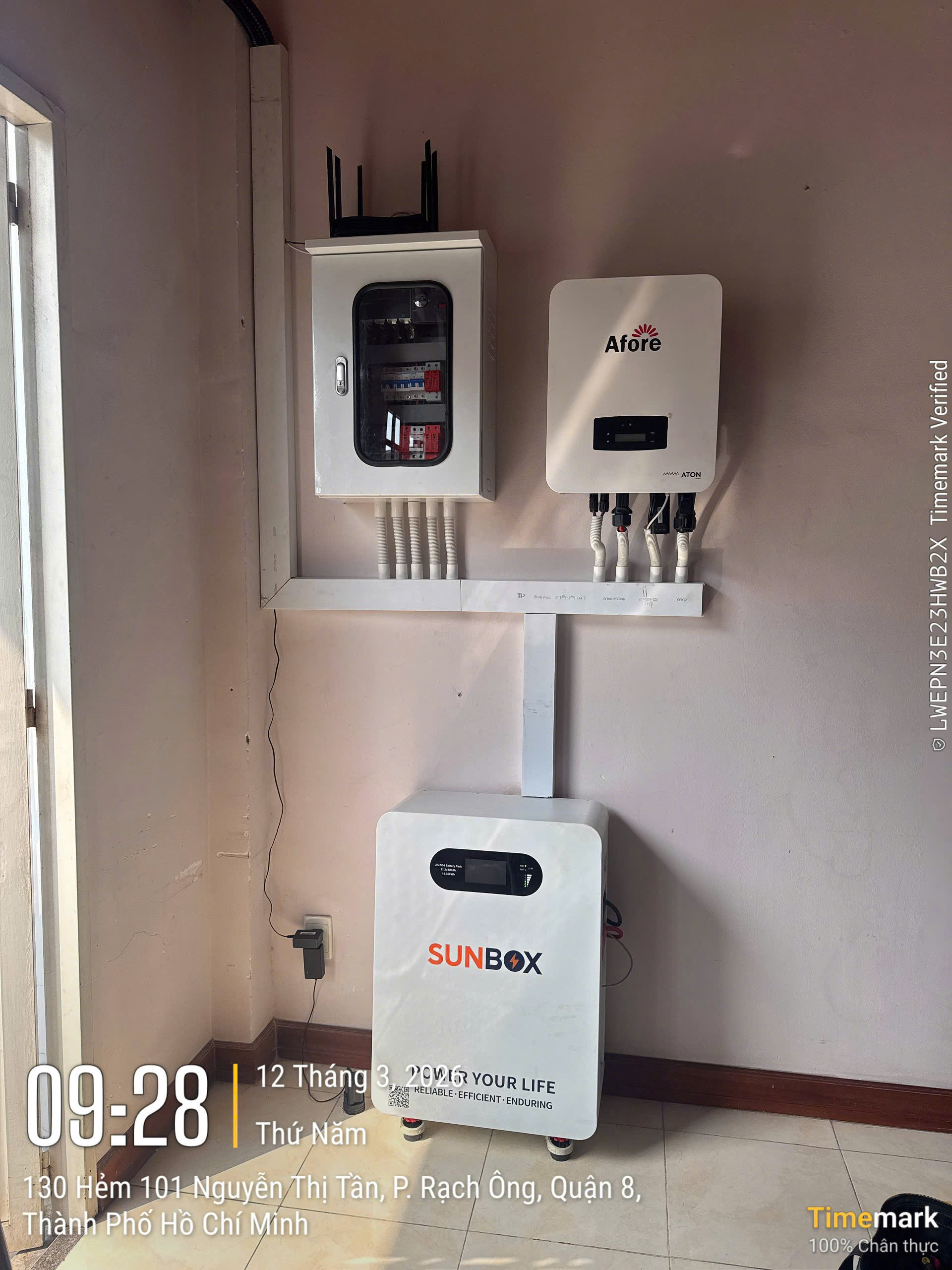 bao-gia-he-thong-dien-mat-troi-ap-mai-go-dau